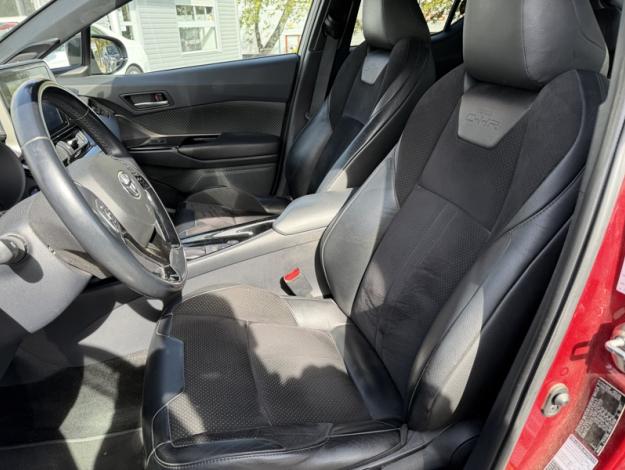 TOYOTA C-HR 1.8 HYBRIDE 122 COLLECTION  