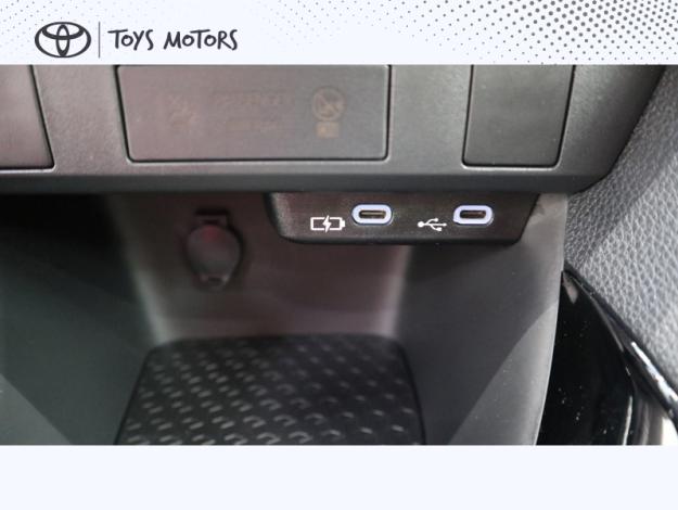 TOYOTA Yaris 1.5 HYBRID 116H DESIGN MY25  