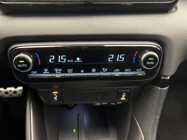 TOYOTA Yaris 1.5 130H GR SPORT   PACK TECHNO