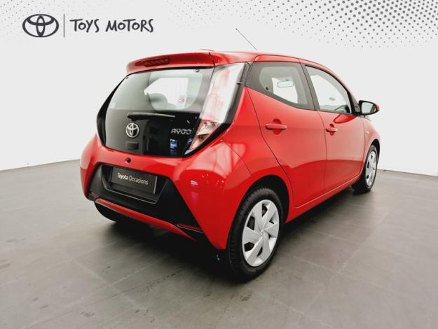 TOYOTA Aygo 1.0 VVT-I X-PLAY  