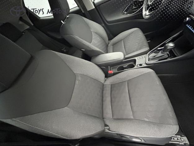 TOYOTA Yaris 1.5 116H DESIGN   