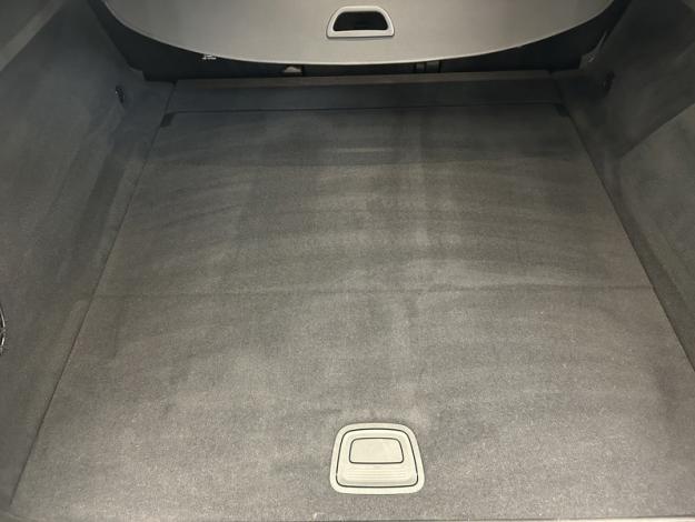 MERCEDES-BENZ EQS SUV 450 4MATIC SUV AMG Line  Gris Alpin / Hyperscreen