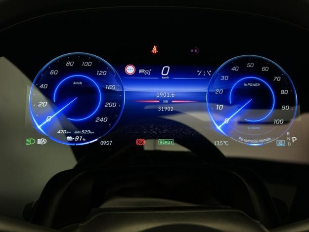 MERCEDES-BENZ EQS SUV 450 4MATIC SUV AMG Line  Gris Alpin / Hyperscreen