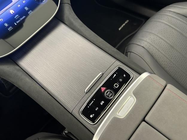 MERCEDES-BENZ EQS SUV 450 4MATIC SUV AMG Line  Gris Alpin / Hyperscreen