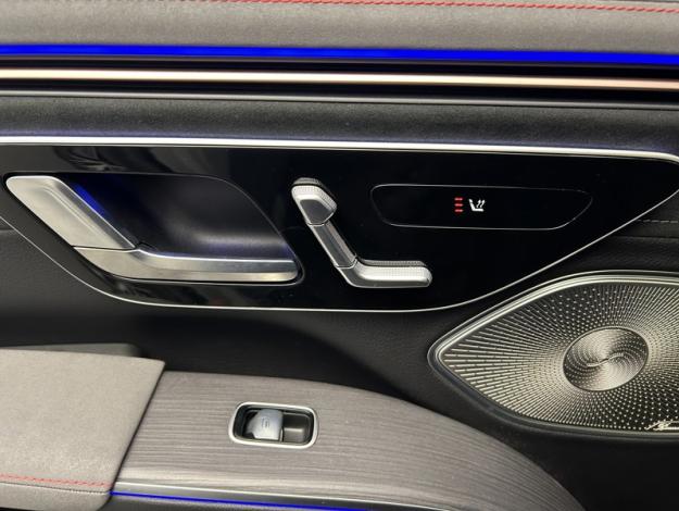MERCEDES-BENZ EQS SUV 450 4MATIC SUV AMG Line  Gris Alpin / Hyperscreen