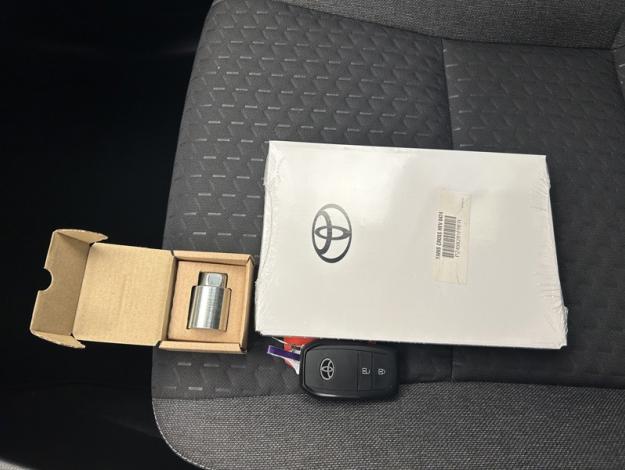 TOYOTA Yaris Cross 116H DESIGN Pack Cargo  