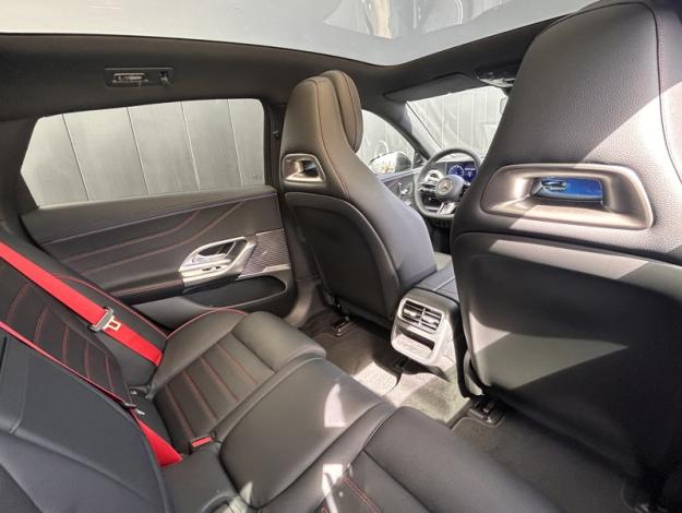 MERCEDES-BENZ Classe C Berline Classe C 400 4M électrique AMG Line  Classe C 400 4M électrique EQ AMG Line