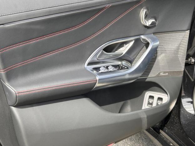 MERCEDES-BENZ Classe C Berline Classe C 400 4M électrique AMG Line  Classe C 400 4M électrique EQ AMG Line