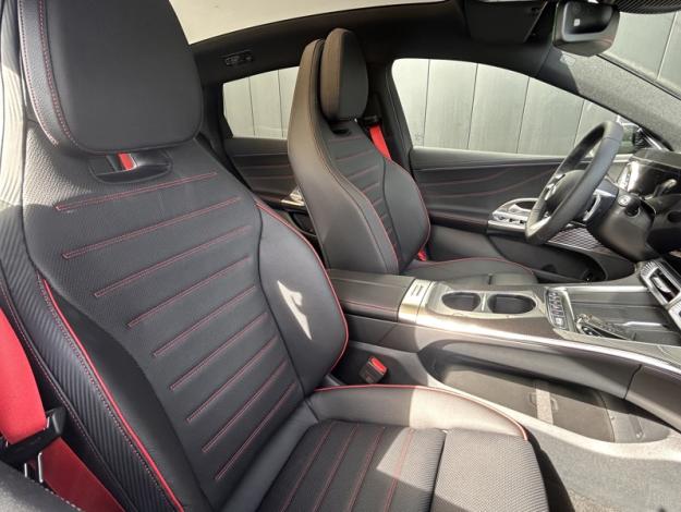 MERCEDES-BENZ Classe C Berline Classe C 400 4M électrique AMG Line  Classe C 400 4M électrique EQ AMG Line
