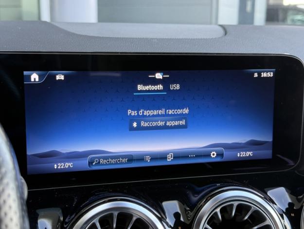 MERCEDES-BENZ GLA 200 d 150ch AMG Line 8G-DCT  