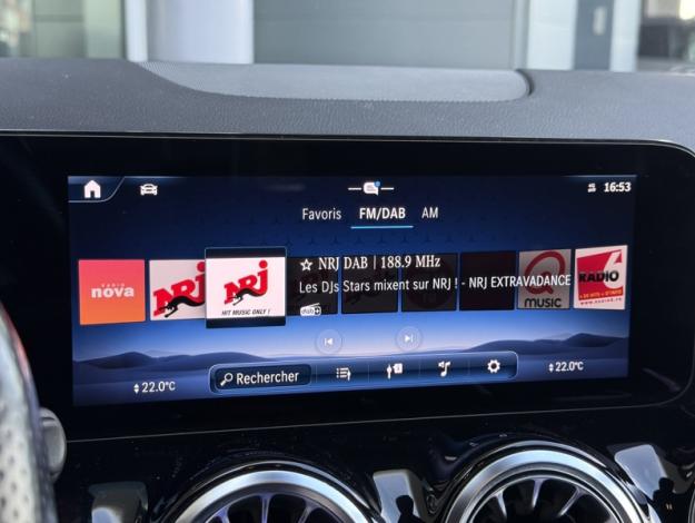 MERCEDES-BENZ GLA 200 d 150ch AMG Line 8G-DCT  