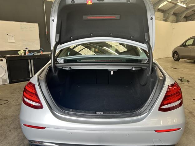 MERCEDES-BENZ E 200 d Berline Executive Attelage  