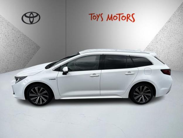 TOYOTA Corolla Touring Sports Hybrid Design   