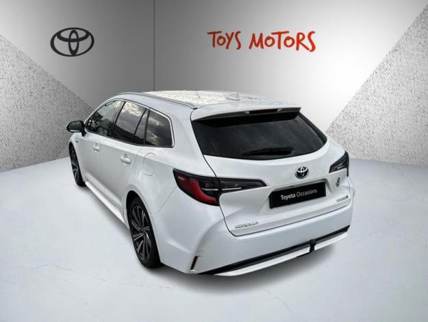 TOYOTA Corolla Touring Sports Hybrid Design   