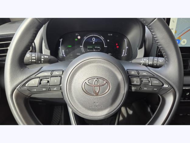 TOYOTA Yaris Hybride 116h Design  1.5 116 ch 