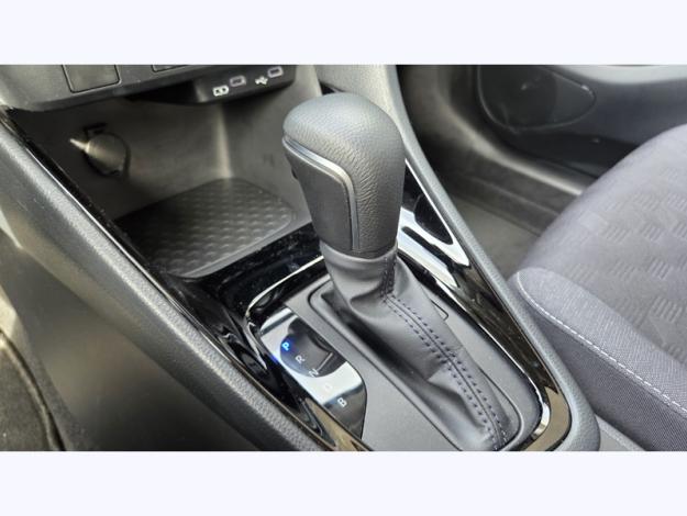 TOYOTA Yaris Hybride 116h Design  1.5 116 ch 