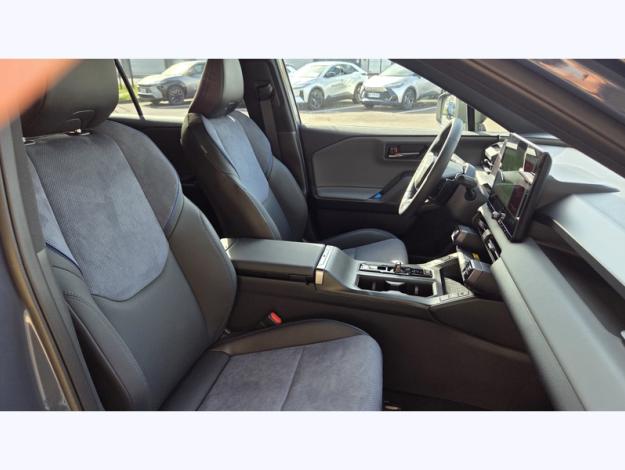 TOYOTA RAV4 2.5 Plug-in Hybrid 227 kW AWD Graphic  