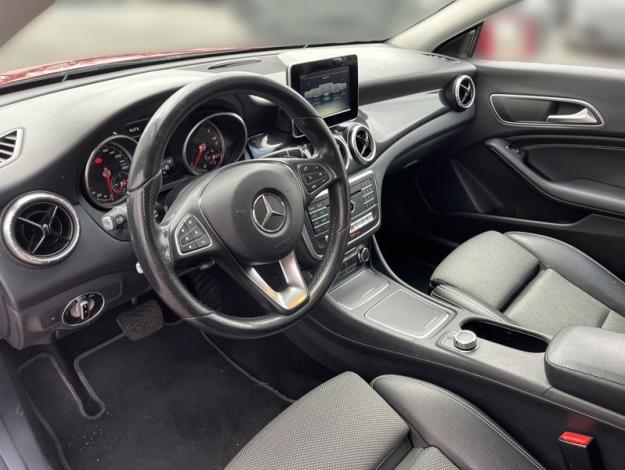 MERCEDES-BENZ CLA Shooting Brake CLA 180 d Shooting Brake (10/18)