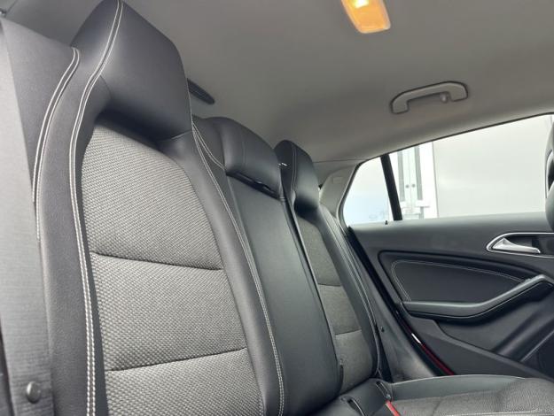 MERCEDES-BENZ CLA Shooting Brake CLA 180 d Shooting Brake (17/18)