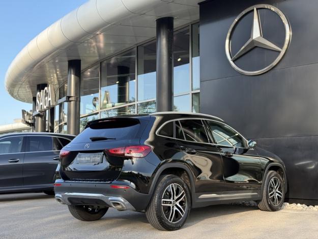 MERCEDES-BENZ GLA 200 d Progressive Line  