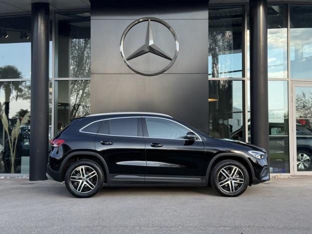 MERCEDES-BENZ GLA 200 d Progressive Line  