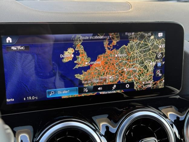 MERCEDES-BENZ GLA 200 d Progressive Line  