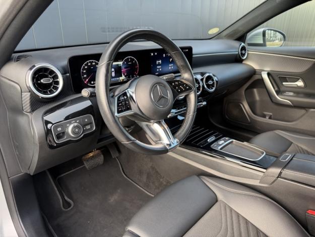 MERCEDES-BENZ Classe A 180 d Business Line  Classe A 180 d Business Line