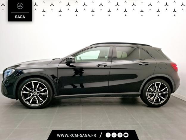 MERCEDES-BENZ GLA 200 Intuition  