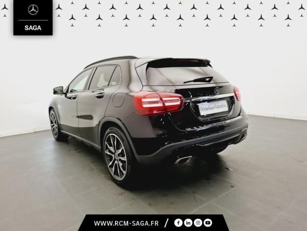 MERCEDES-BENZ GLA 200 Intuition  