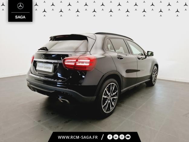 MERCEDES-BENZ GLA 200 Intuition  