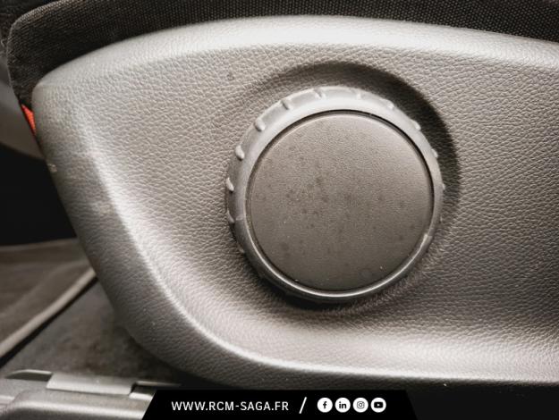 MERCEDES-BENZ GLA 200 Intuition  