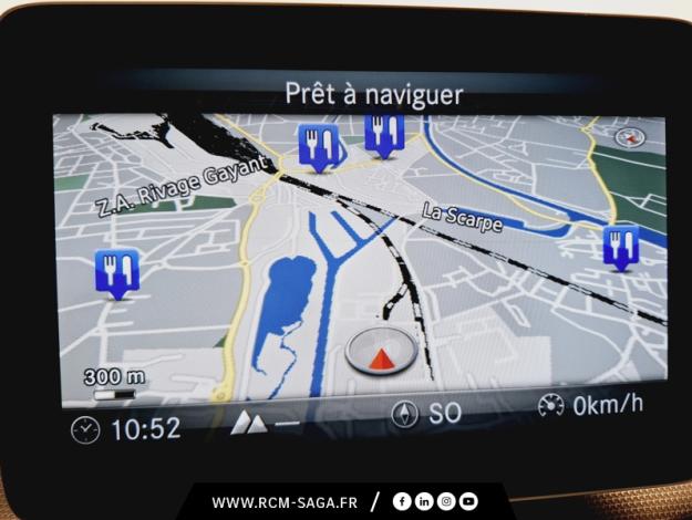 MERCEDES-BENZ GLA 200 Intuition  