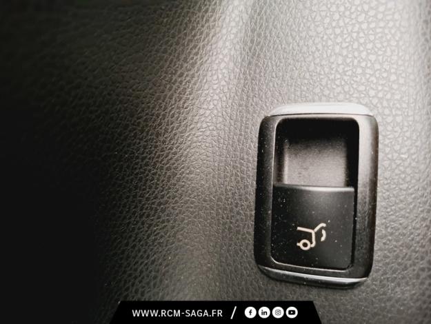 MERCEDES-BENZ GLA 200 Intuition  