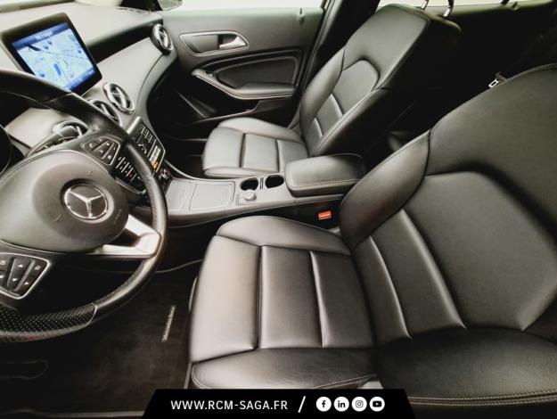 MERCEDES-BENZ GLA 200 Intuition  
