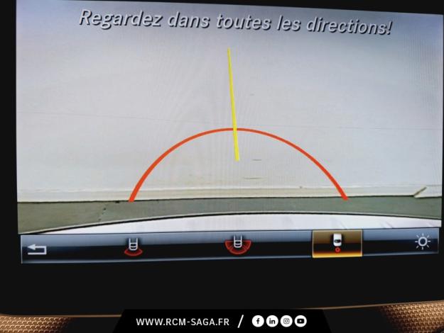 MERCEDES-BENZ GLA 200 Intuition  