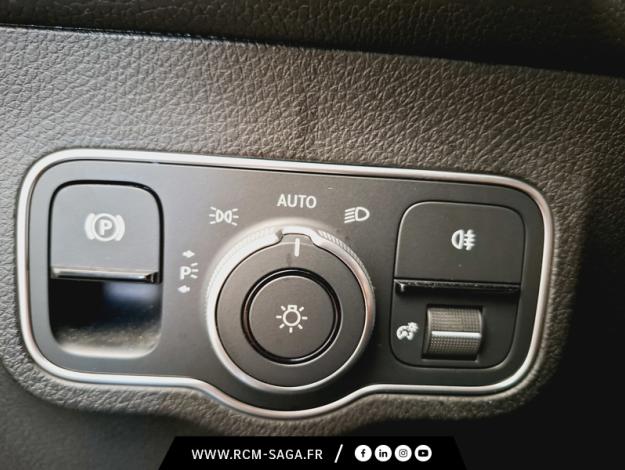 MERCEDES-BENZ GLB 200 d AMG Line  GLB 200 d AMG Line