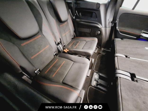 MERCEDES-BENZ GLB 200 d AMG Line  GLB 200 d AMG Line
