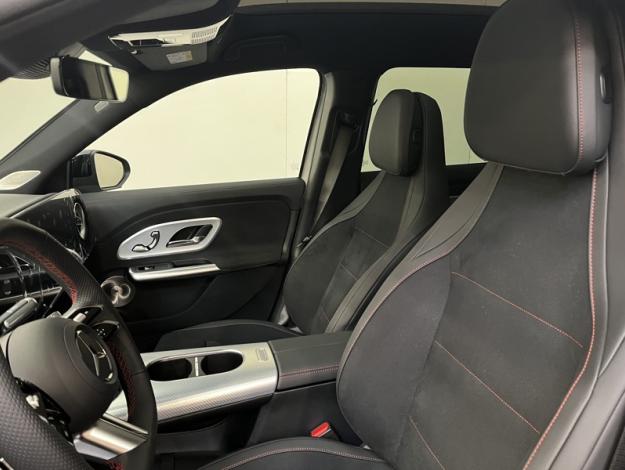 MERCEDES-BENZ GLB 200 AMG Line  GLB 200 AMG Line