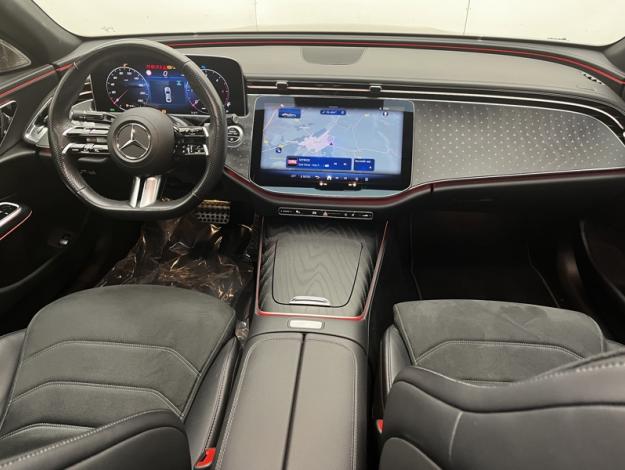 MERCEDES-BENZ Classe E Berline Classe E 220 d AMG Line Berline  