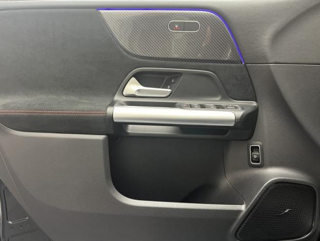 MERCEDES-BENZ Classe B 180 d AMG Line  