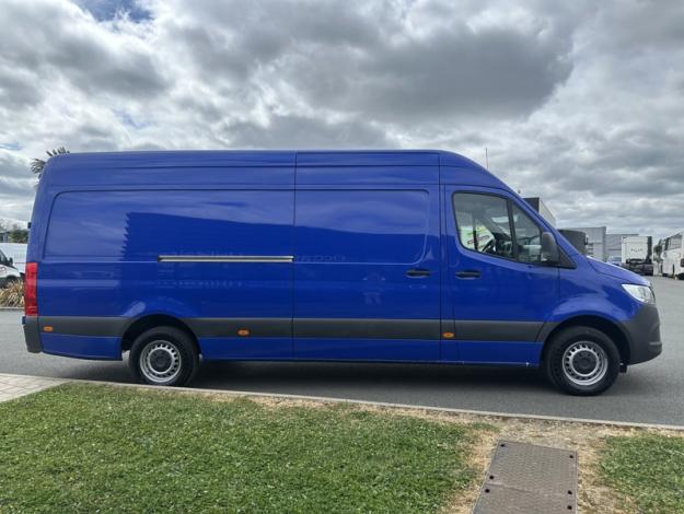 MERCEDES-BENZ Sprinter 315 CDI Fourgon Toit sureleve Long First 