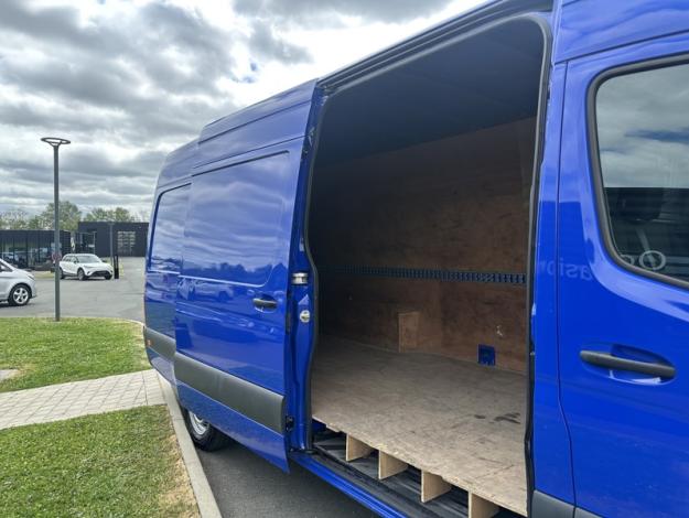 MERCEDES-BENZ Sprinter 315 CDI Fourgon Toit sureleve Long First 