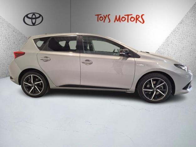TOYOTA Auris Hybrid Collection  