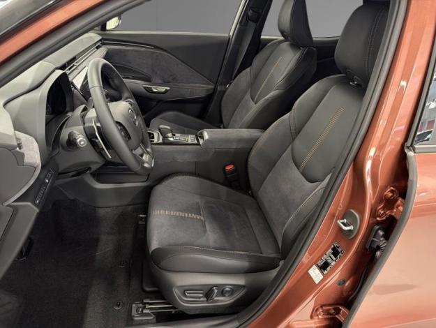 LEXUS LBX 1.5 136H 2WD COOL AUTO  LBX HYBRIDE 2WD COOL MY26