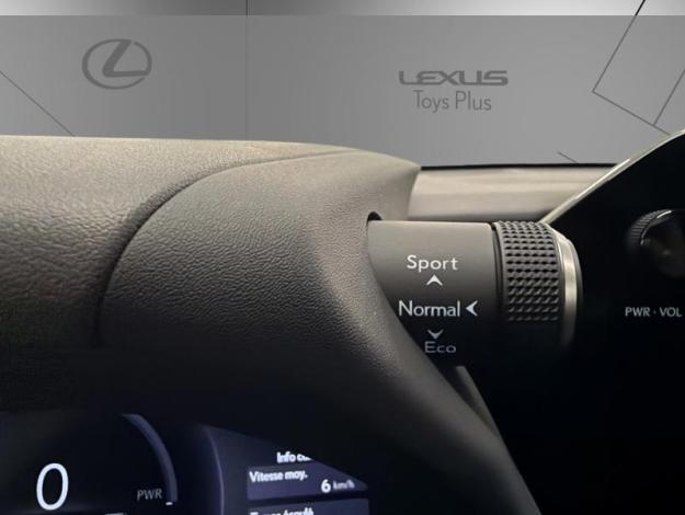 LEXUS UX 300h 2WD F SPORT Design  UX 300H HYBRIDE 2WD MC F SPORT DESIGN MY26