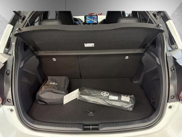 TOYOTA Yaris Hybride 130h Collection  YARIS HYBRIDE 130H COLLECTION VD MY26