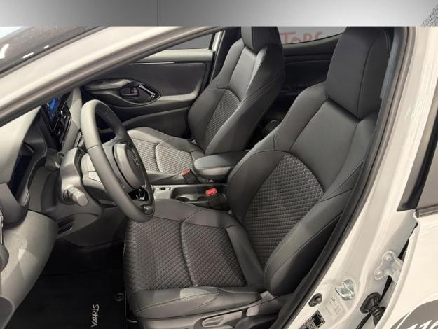 TOYOTA Yaris Hybride 130h Collection  YARIS HYBRIDE 130H COLLECTION VD MY26