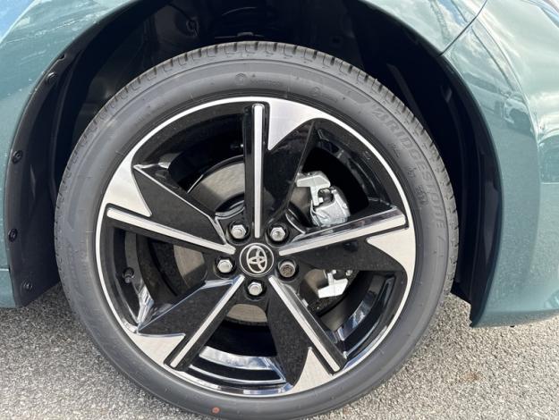TOYOTA Yaris Hybride 130h Collection  YARIS HYBRIDE 130H COLLECTION VD MY26