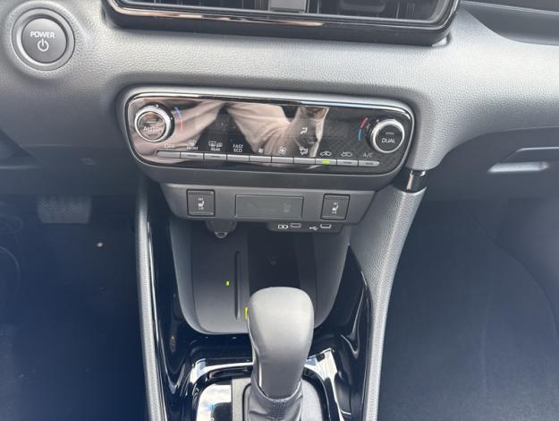 TOYOTA Yaris Hybride 130h Collection  YARIS HYBRIDE 130H COLLECTION VD MY26