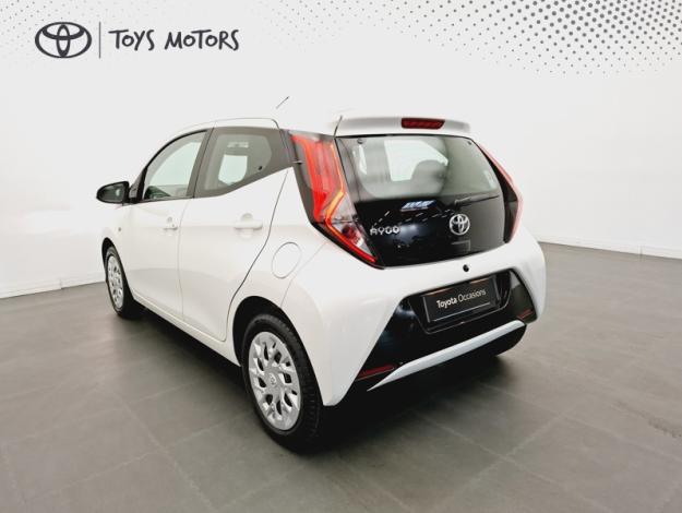 TOYOTA Aygo 1.0 VVT-i xshift  x-play   BVA5